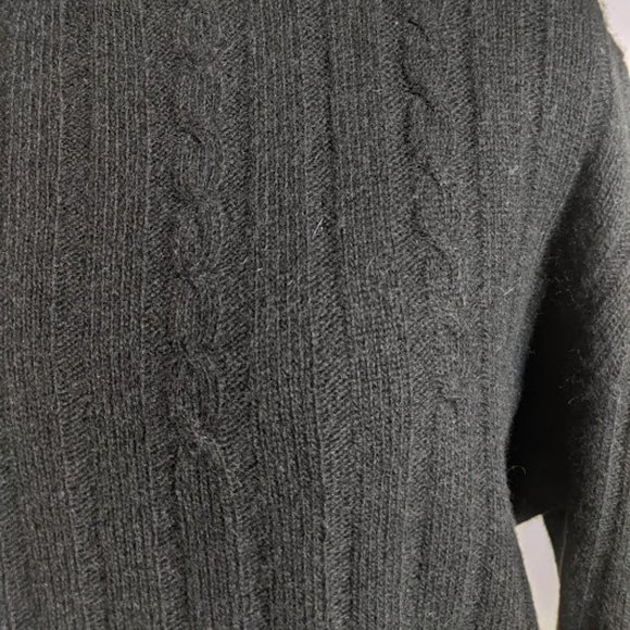 Richards & Jones Wool Blend Mock Neck Sweater. Size M. - Picture 5 of 13